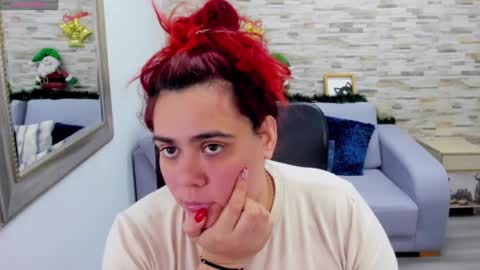 Amber online show from December 12, 3:43 am