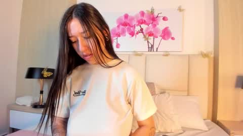 Amber online show from March 17, 12:41 pm