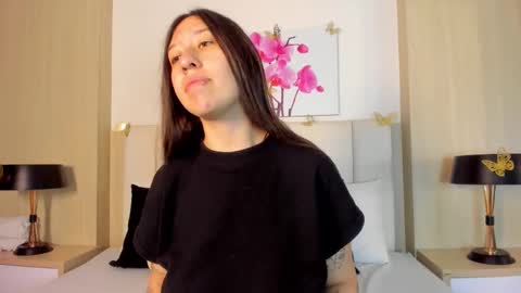 Amber online show from March 25, 12:44 pm