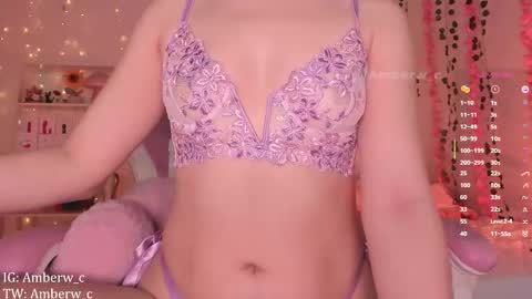 Snapshot of amberw_c chatting on October 31, 2:56 am IG - TW Amberw c online show from October 31, 2:56 am