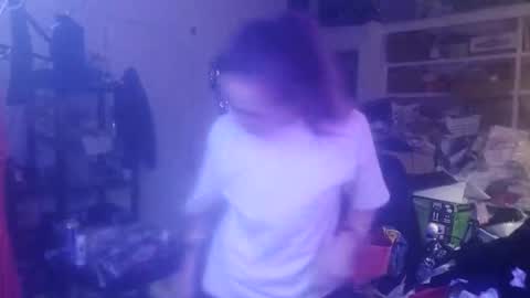 Snapshot of ambionce chatting on November 23, 11:32 am ambionce online show from November 23, 11:32 am