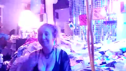 ambionce online show from March 25, 7:36 am