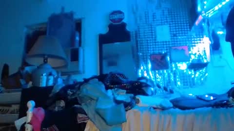 ambionce online show from March 30, 7:42 am