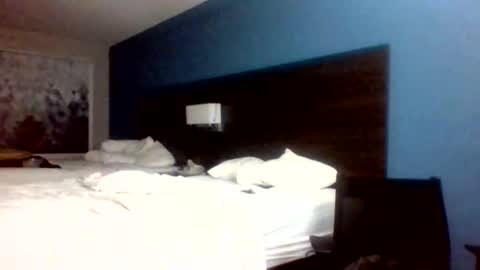 Snapshot of ambionce chatting on April 19, 7:38 pm ambionce online show from April 19, 7:38 pm