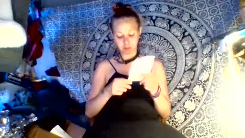 Snapshot of ambionce chatting on May 11, 7:36 am ambionce online show from May 11, 7:36 am