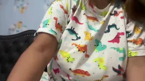 Marie online show from May 28, 4:59 pm