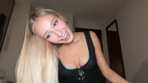 Ambre online show from February 9, 3:21 am