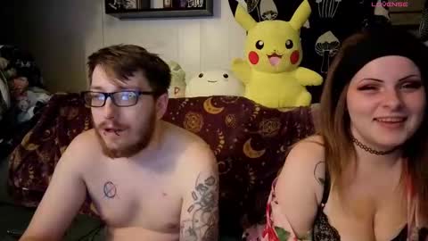 amburlicious online show from November 24, 4:01 am