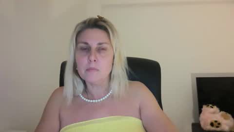 Beatrice online show from January 13, 3:06 pm