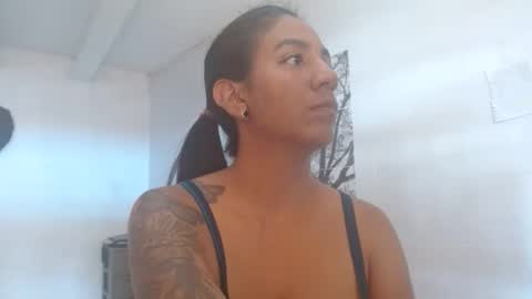 amelia  online show from March 31, 4:40 pm