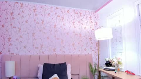 Amelia Adams online show from November 21, 7:12 pm