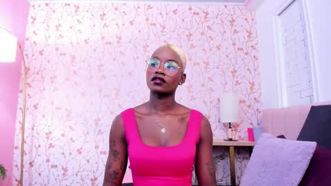 Amelia Adams online show from January 16, 7:07 pm