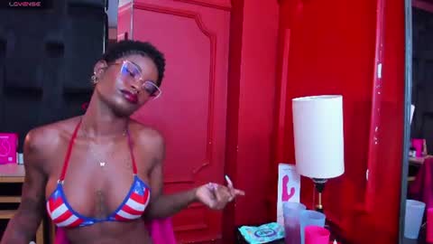 Amelia Adams online show from July 30, 7:13 pm
