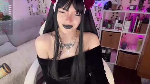 Snapshot of amelia_aley_ chatting on February 17, 9:35 am Amelia Aley online show from February 17, 9:35 am