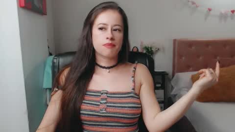 Snapshot of amelia_bella chatting on December 5, 3:04 am amelia online show from December 5, 3:04 am