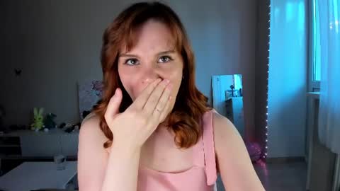 Snapshot of amelia_braun chatting on June 17, 1:19 am Amelia online show from June 17, 1:19 am
