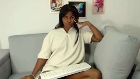 girl exsotic online show from November 1, 1:35 pm