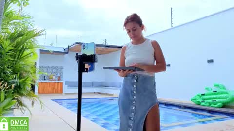 AMELIA online show from November 23, 11:43 am