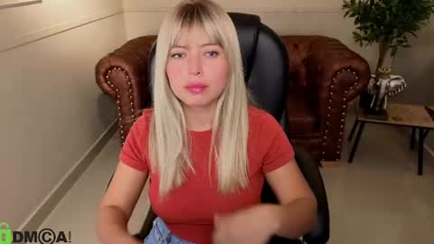 AMELIA online show from June 26, 12:09 pm