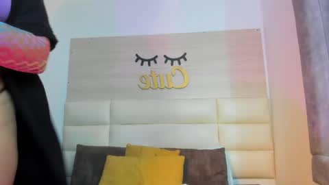 MILYX online show from June 6, 12:21 pm