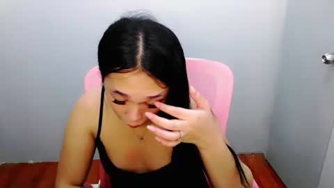 Snapshot of amelia_kate01 chatting on March 3, 7:53 pm Kate online show from March 3, 7:53 pm