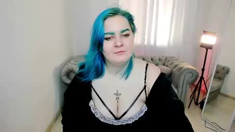 Snapshot of amelia_skyees chatting on June 14, 10:17 am Amelia online show from June 14, 10:17 am