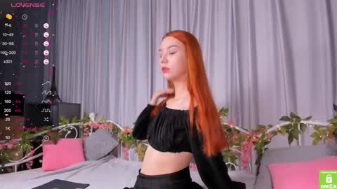 Snapshot of amelia_skyy chatting on November 4, 1:21 pm Anna online show from November 4, 1:21 pm