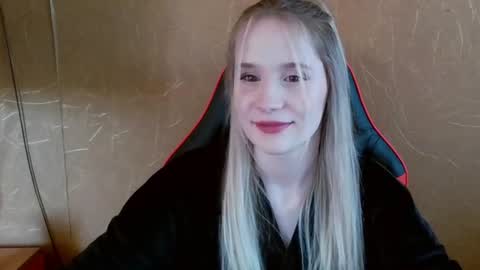 Amelia  online show from July 2, 2:56 pm