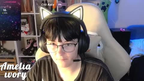 ameliaivory online show from June 5, 1:56 am