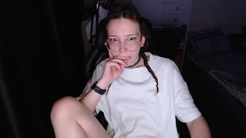 Amelia online show from November 24, 2:22 am