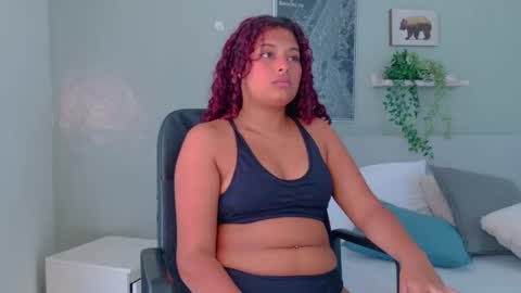 amelialaurent_ online show from July 21, 6:43 pm