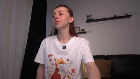 Snapshot of ameliamber0 chatting on April 14, 4:35 pm Amelia online show from April 14, 4:35 pm