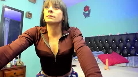 ameliasexdoll online show from February 24, 2:42 am