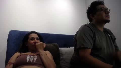 Amelia y terry online show from April 19, 4:45 am