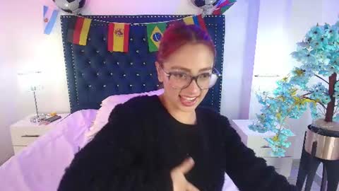 Amelie online show from July 20, 11:12 am
