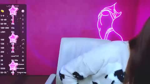 Amelie online show from January 15, 6:33 am