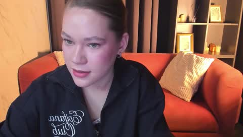 Amelie online show from February 17, 10:12 am