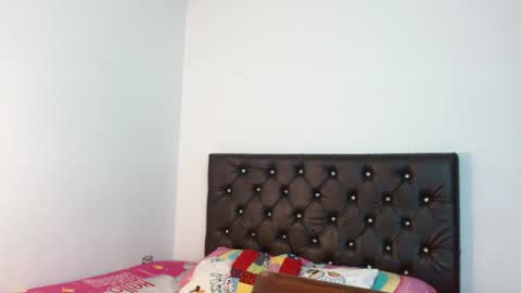 Ameliejoness  online show from July 15, 9:09 pm