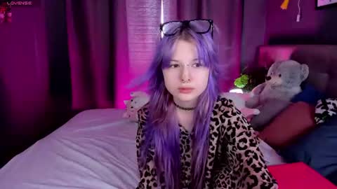 Amelia online show from July 24, 10:35 am