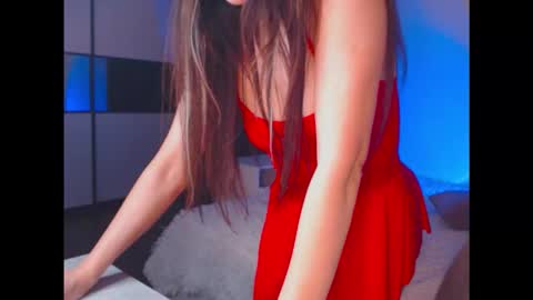 amelinamersi online show from October 31, 6:20 pm