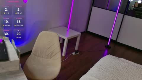 amelinamersi online show from May 7, 4:12 pm