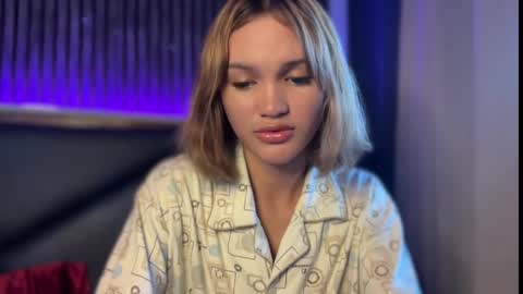 amelinckx online show from January 21, 5:27 am