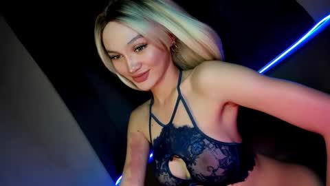 amelinckx online show from March 19, 5:33 am