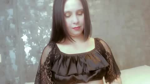 Snapshot of ameliporter_2 chatting on December 28, 5:33 am ameli online show from December 28, 5:33 am