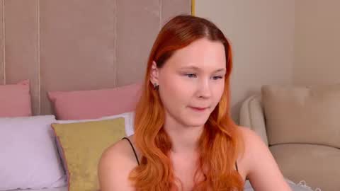 AmeliRoyse online show from July 5, 5:09 pm