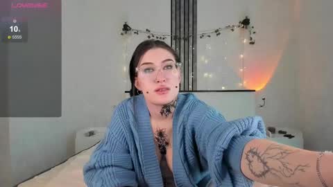 Aylin  online show from February 28, 7:58 am