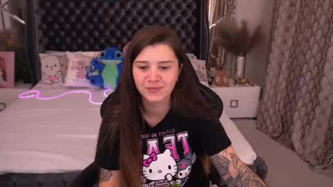 Snapshot of amellymillyy chatting on September 27, 1:38 pm amellymillyy online show from September 27, 1:38 pm