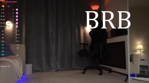 Amy  online show from September 28, 1:11 am