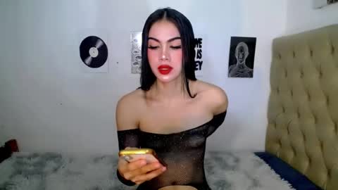 ameryhottie online show from July 15, 2:44 pm