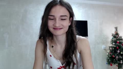 Julia  online show from December 19, 8:43 am